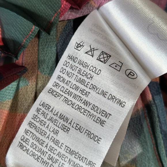 FARM Rio Colorful Pleated Blouse - Picture 10 of 10